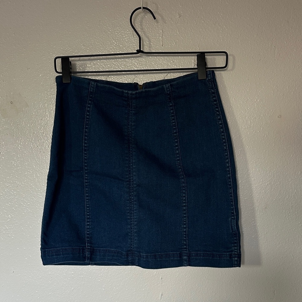 Free People Denim Skirt Size: 6